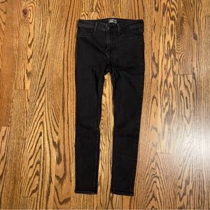 A&F Harper Low Rise Jean Leggings in Black (Size 2 Short)
